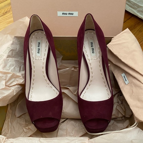 Amazing Burgundy Suede Miu Miu Heels - Picture 4 of 5